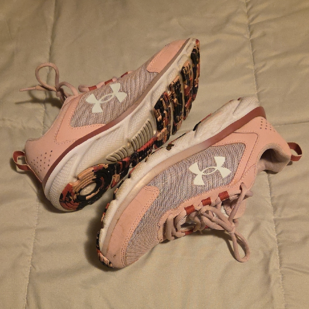 Under Armour Blush Pink Running Shoes